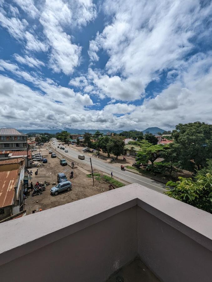 Mufasa City Hostel And Apartments Arusha Ngoại thất bức ảnh