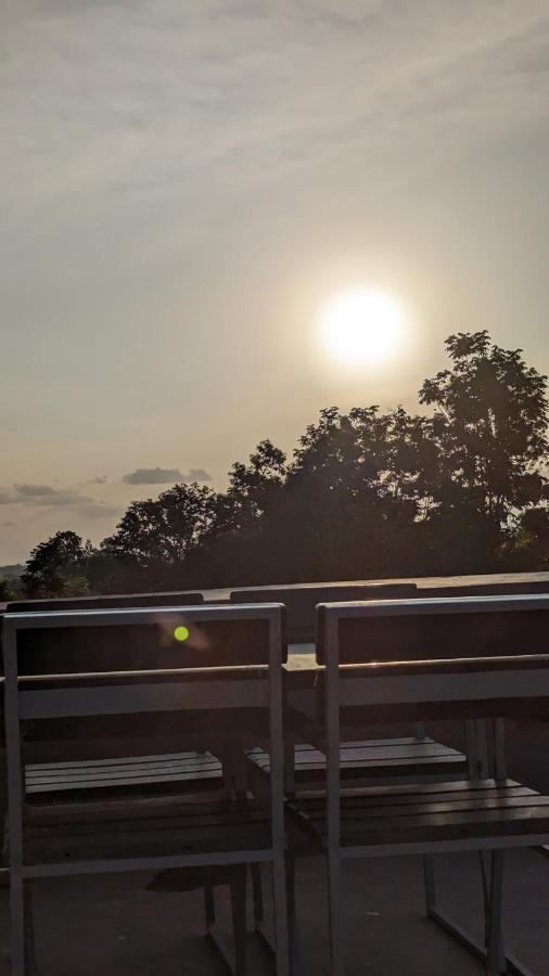 Mufasa City Hostel And Apartments Arusha Ngoại thất bức ảnh